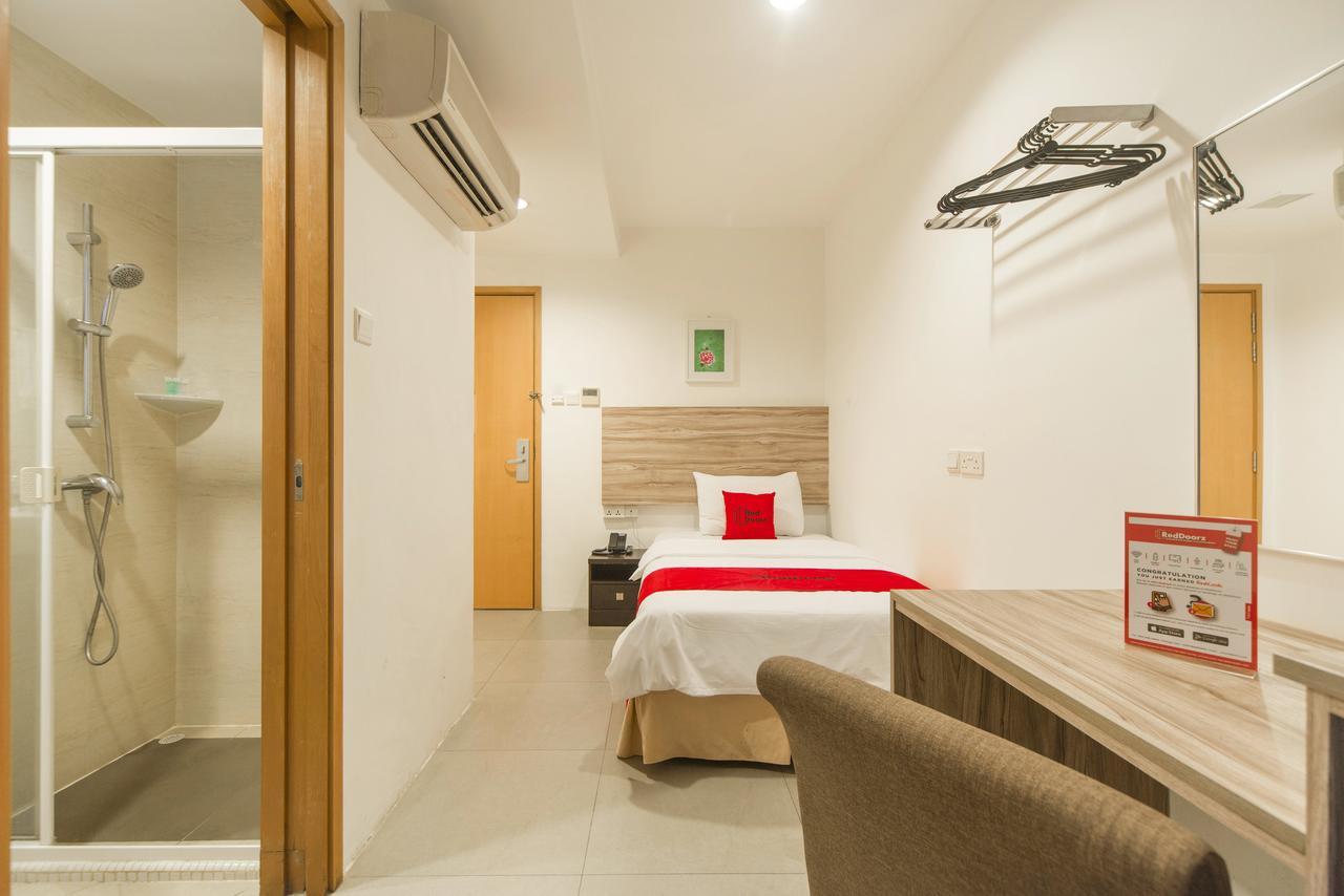 Reddoorz Plus @ Victoria Street Singapore Eksteriør bilde
